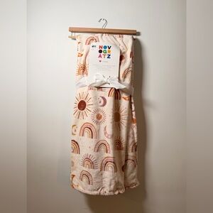 Novogratz Cream Rainbow & Sun Plush Throw Blanket